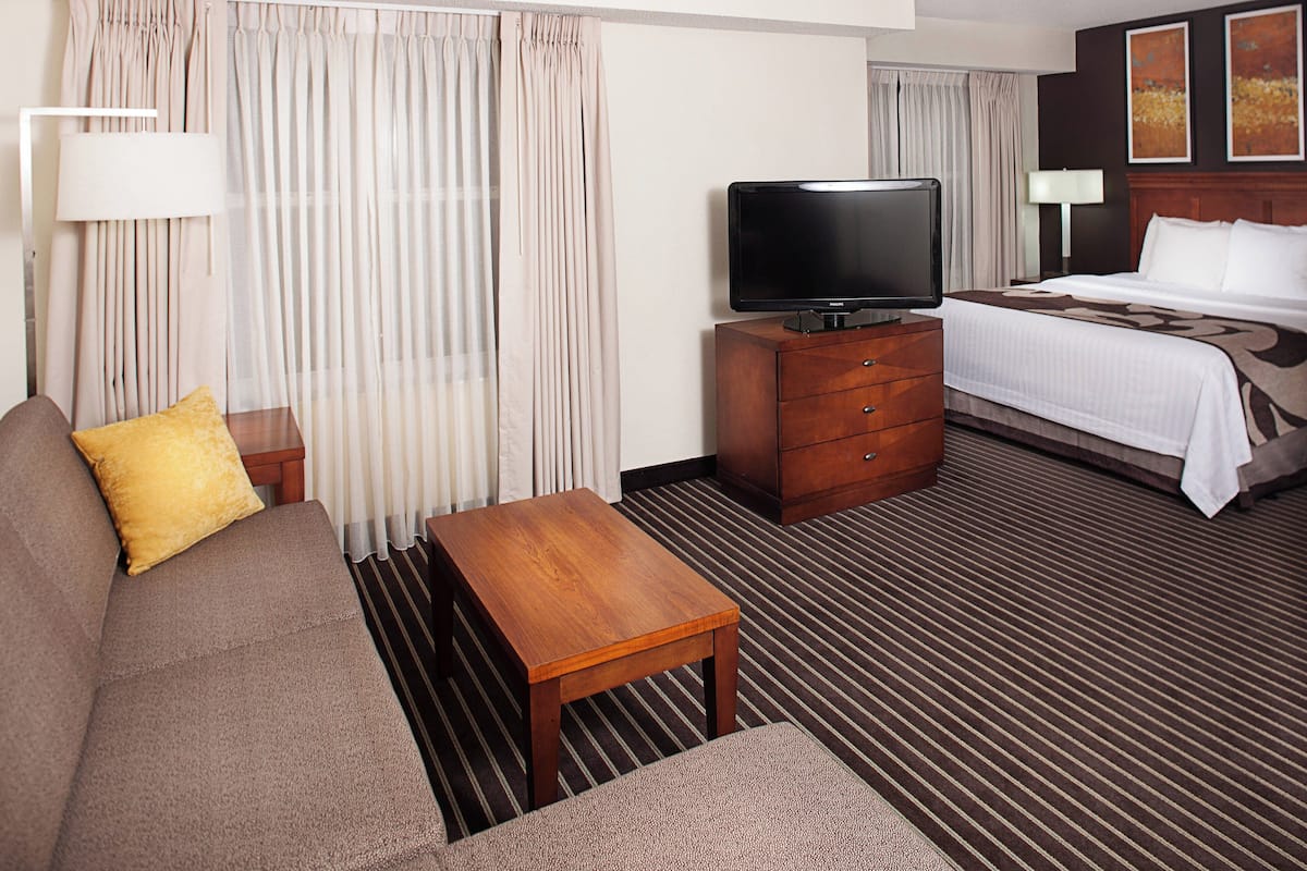 1 bedroom, hypo-allergenic bedding, down duvets, pillow-top beds