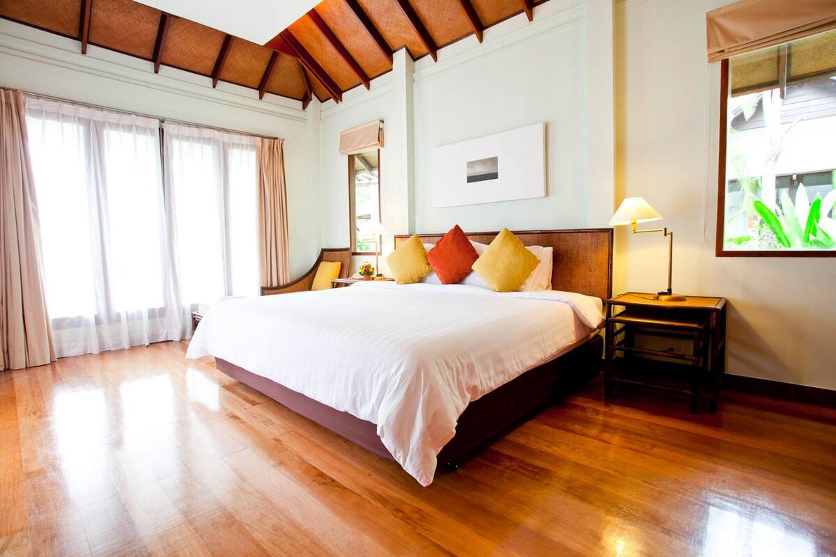 minibar, in-room safe, desk, free cots/infant beds