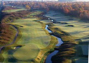 Golf - DoubleTree Fallsview Resort & Spa by Hilton Niagara Falls (Niagara Falls)