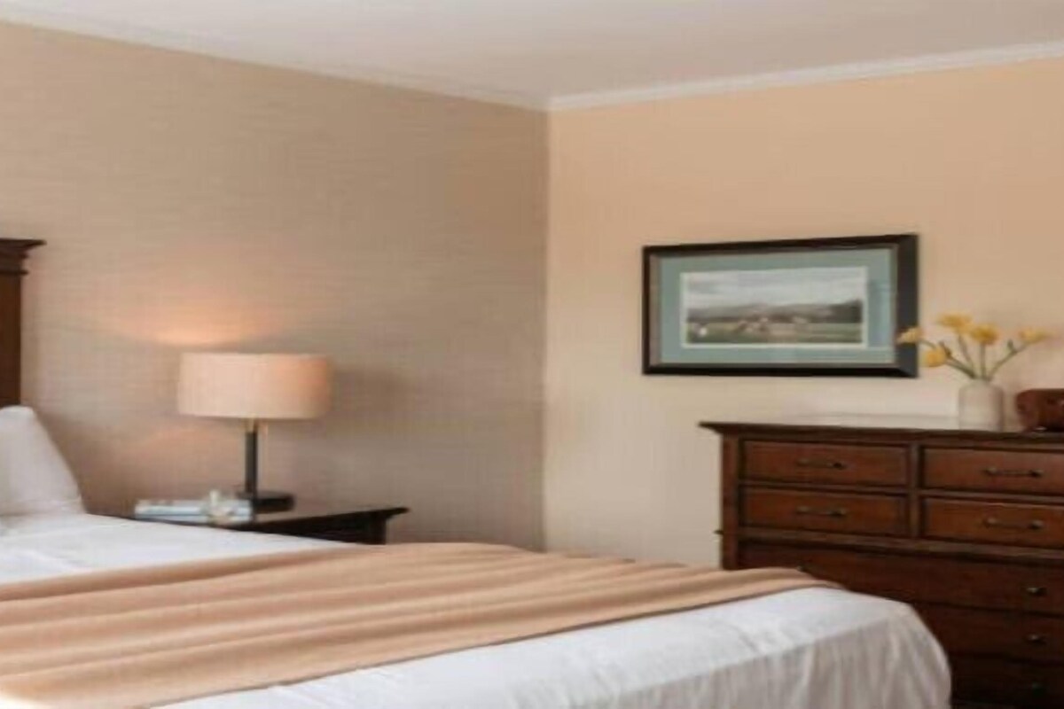 Grand Suite (View Heritage King) | Premium bedding, pillowtop beds, minibar, in-room safe