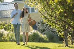 Garden - Mountain View Grand Resort & Spa (Whitefield)