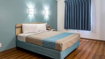Desk, iron/ironing board, free WiFi, bed sheets