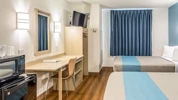 Bureau, fer et planche Ă repasser, Wi-Fi gratuit, draps fournis