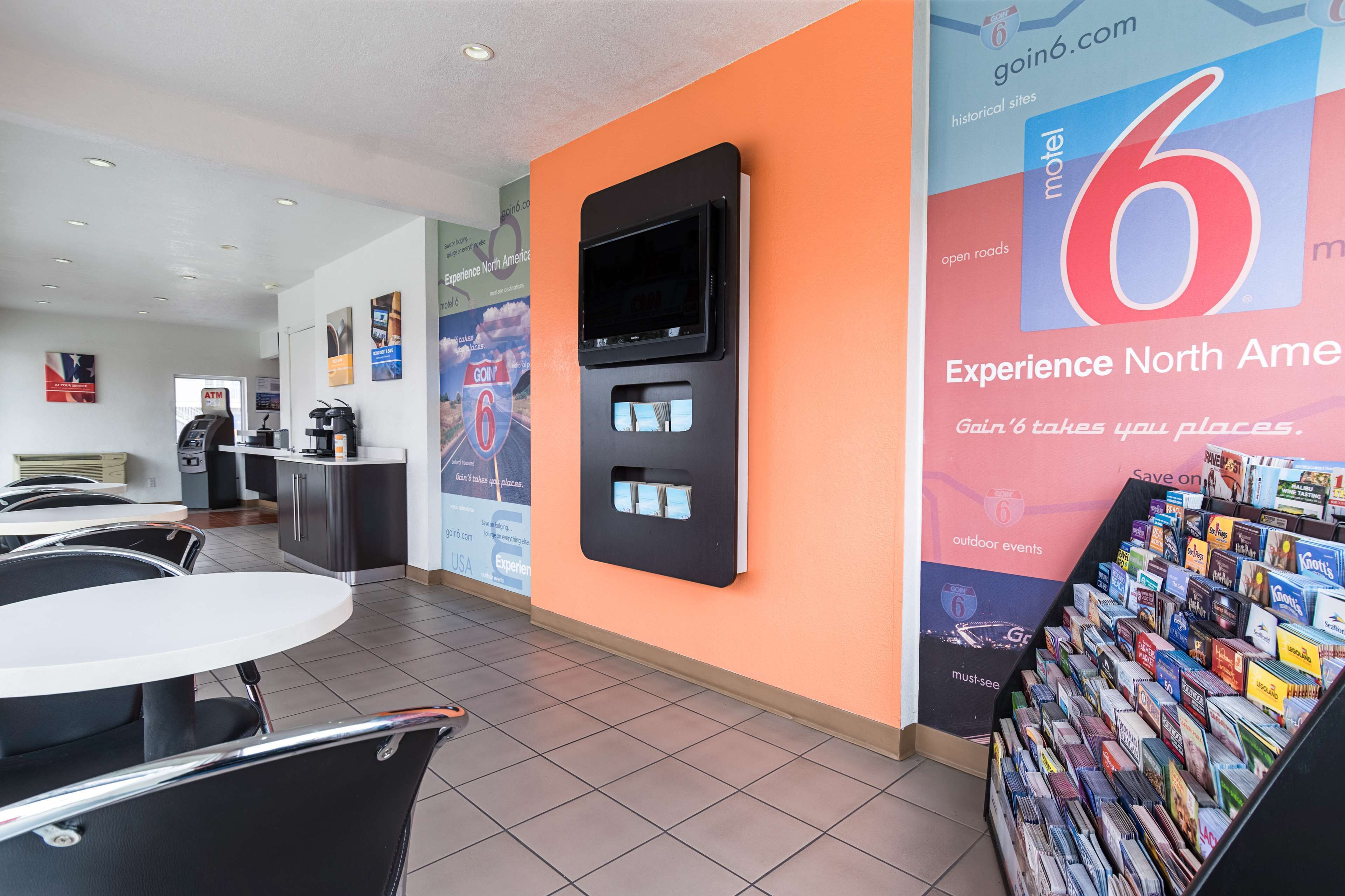 Foto - Motel 6-Long Beach, CA - International City