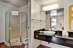 Towels - Motel 6 Pittsburgh, PA - Crafton (Pittsburgh)