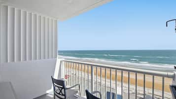 Deluxe Studio, Oceanfront | Terrace/patio
