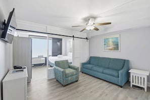 Televisión de pantalla plana, reproductor de DVD