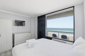Studio, Balcony, Beachfront