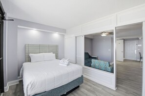 Deluxe Studio, Oceanfront