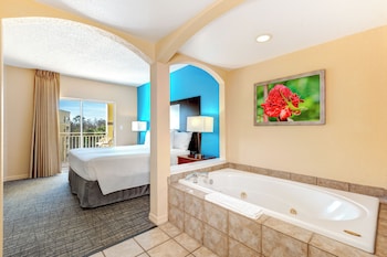 In-room safe, iron/ironing board, cribs/infant beds, rollaway beds at Vacation Village Orlando, Celebration