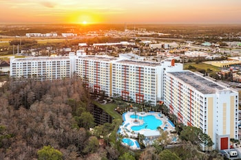 Hotel Exterior at Vacation Village Orlando, Celebration
