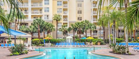 7 outdoor pools, pool umbrellas, pool loungers