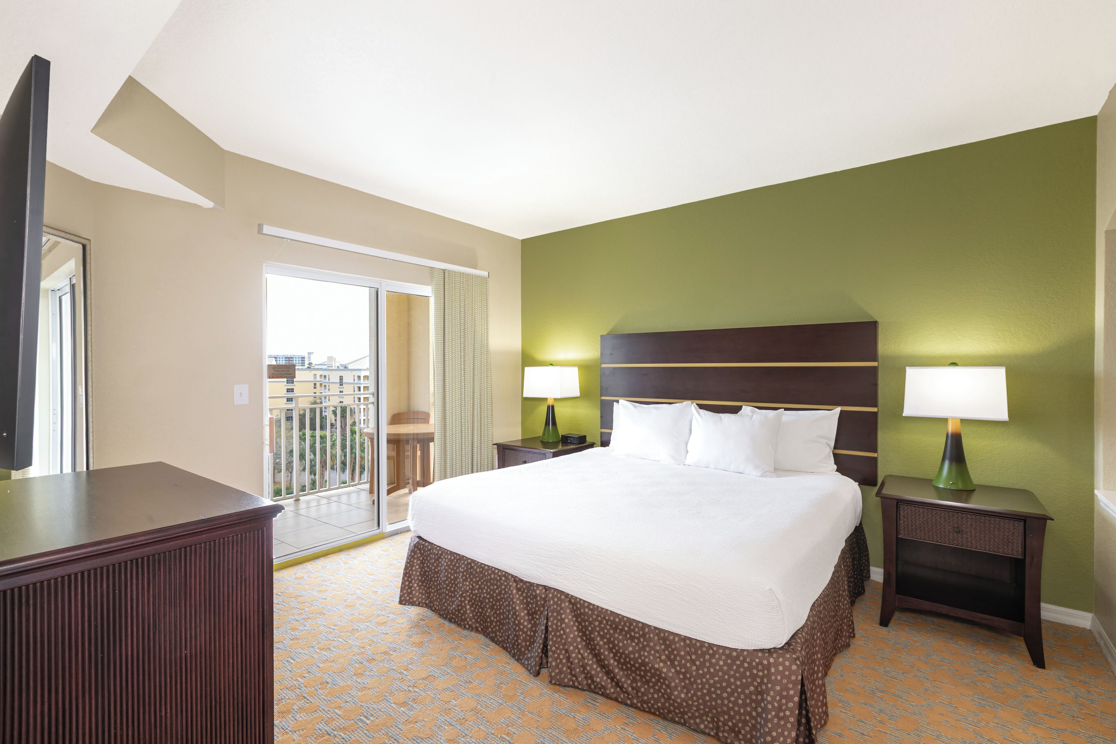 Deluxe King Suite, Kitchenette