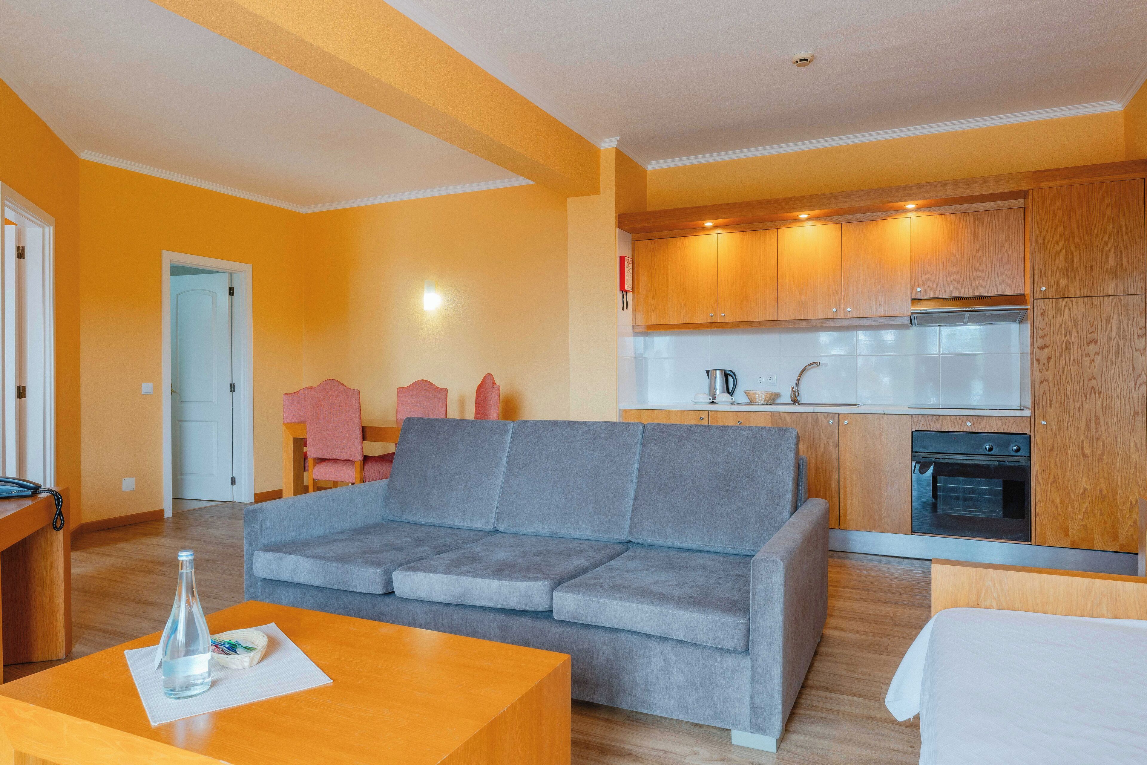 apartment, 1 bedroom (2 people) | living area | lcd tv, ping pong