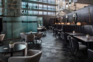 Bar (in der Unterkunft)