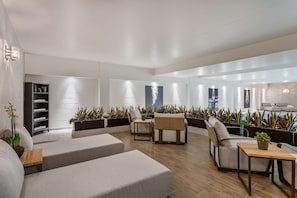 Fitness facility - Radisson Blu Hotel London Stansted Airport (Bishop's Stortford)