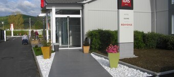 ibis Issoire