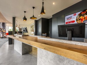 Exterior - ibis Issoire (Issoire)