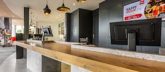 ibis Issoire