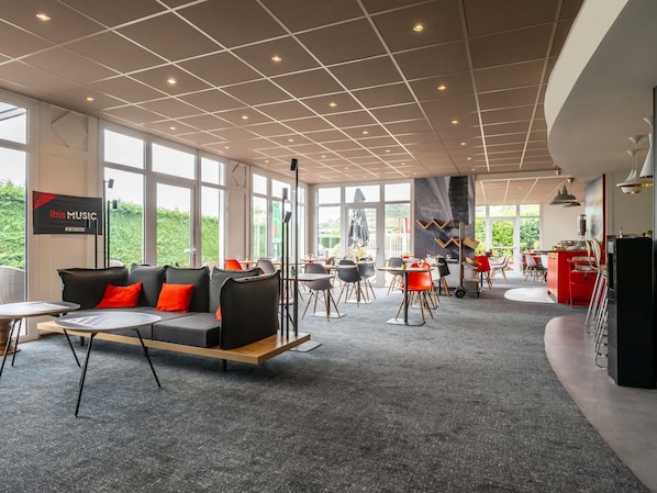 Reception - ibis Issoire (Issoire)