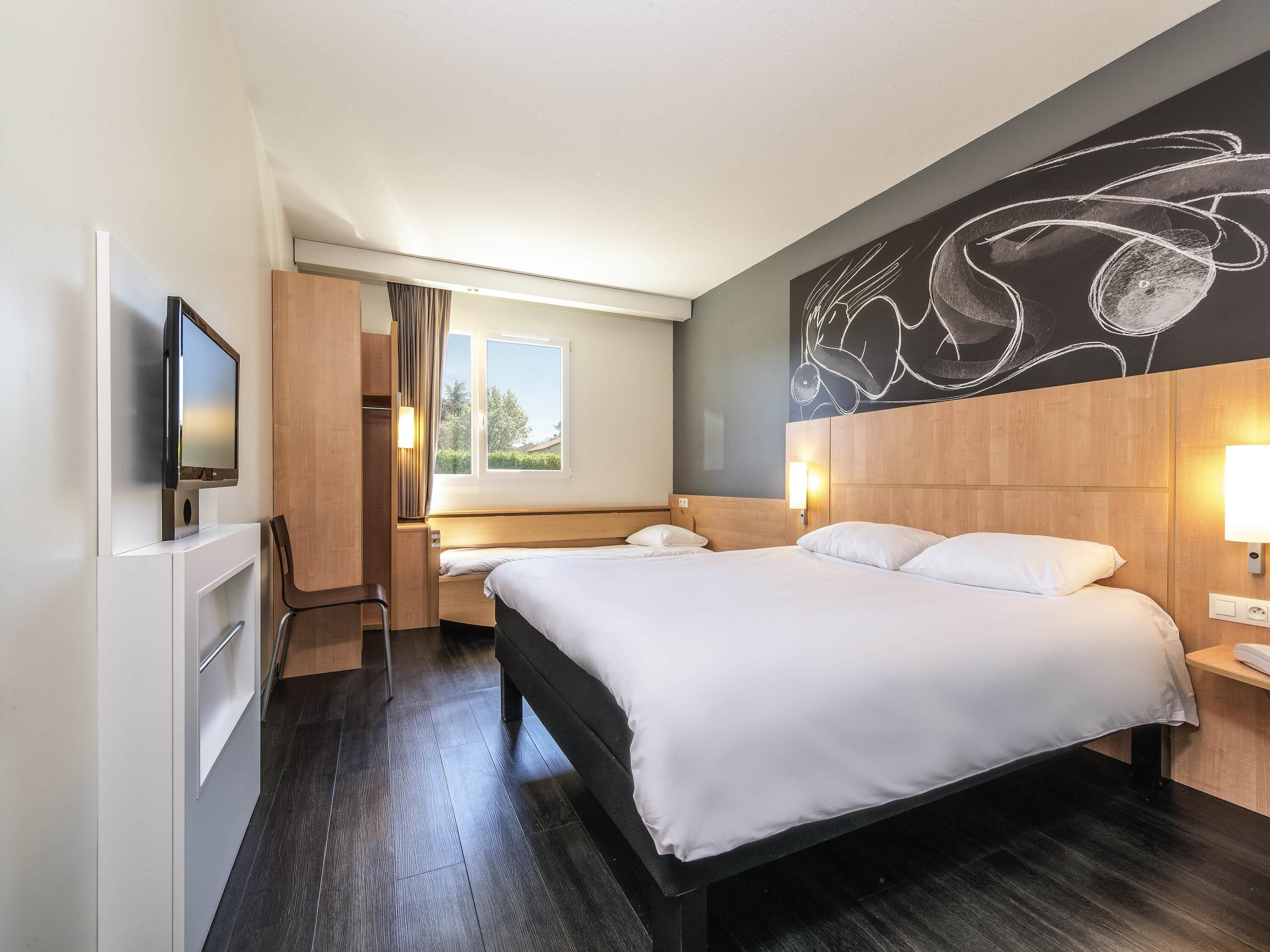 Standard Double Room, Multiple Beds