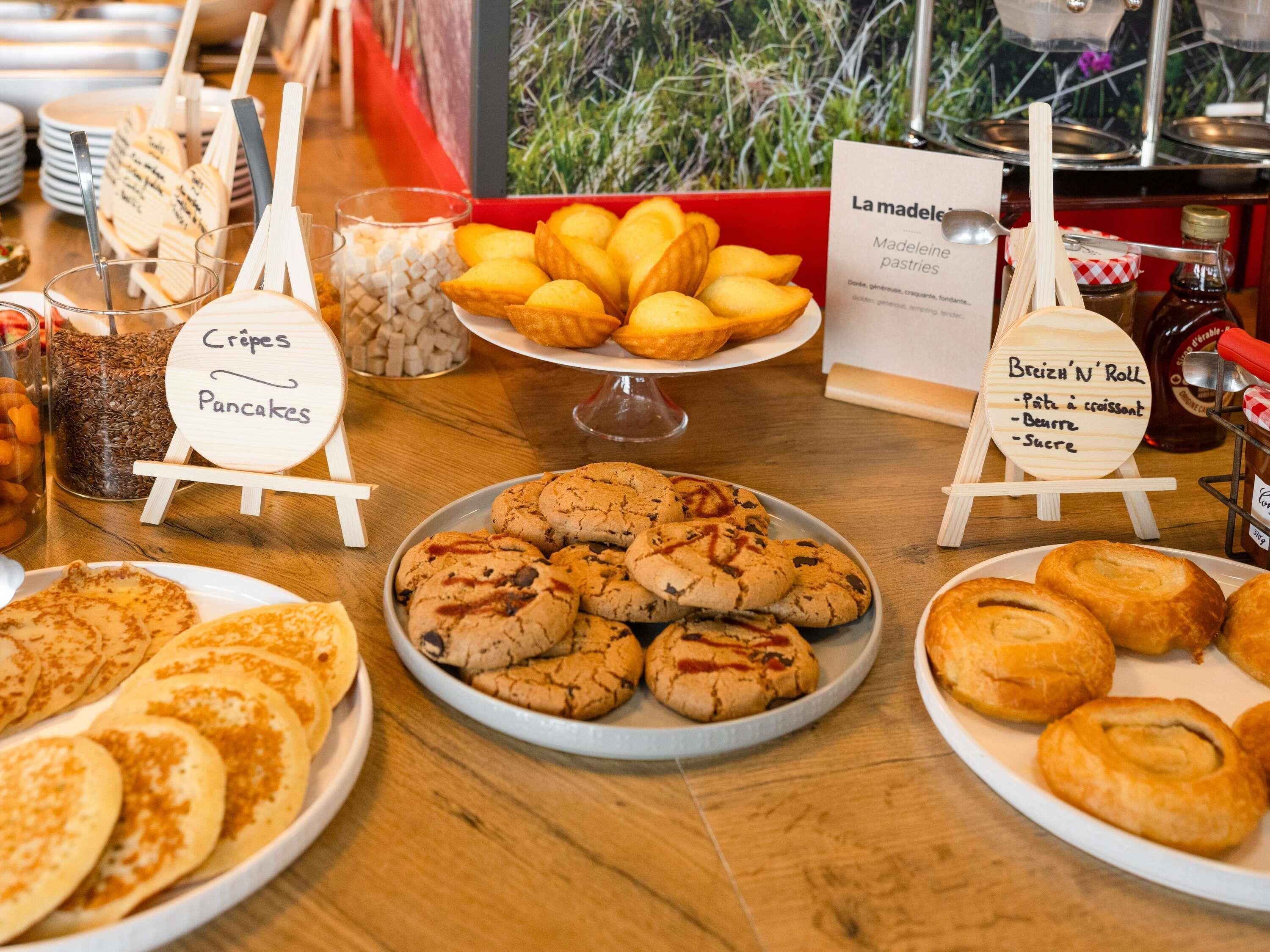 Daily continental breakfast for a fee