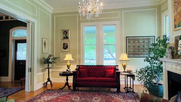 Télévision à écran plat de 40 pouces avec chaînes numériques, télévision