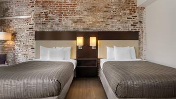 Standard Room, 2 Double Beds, Non Smoking, Jetted Tub | Premium bedding, in-room safe, desk, iron/ironing board