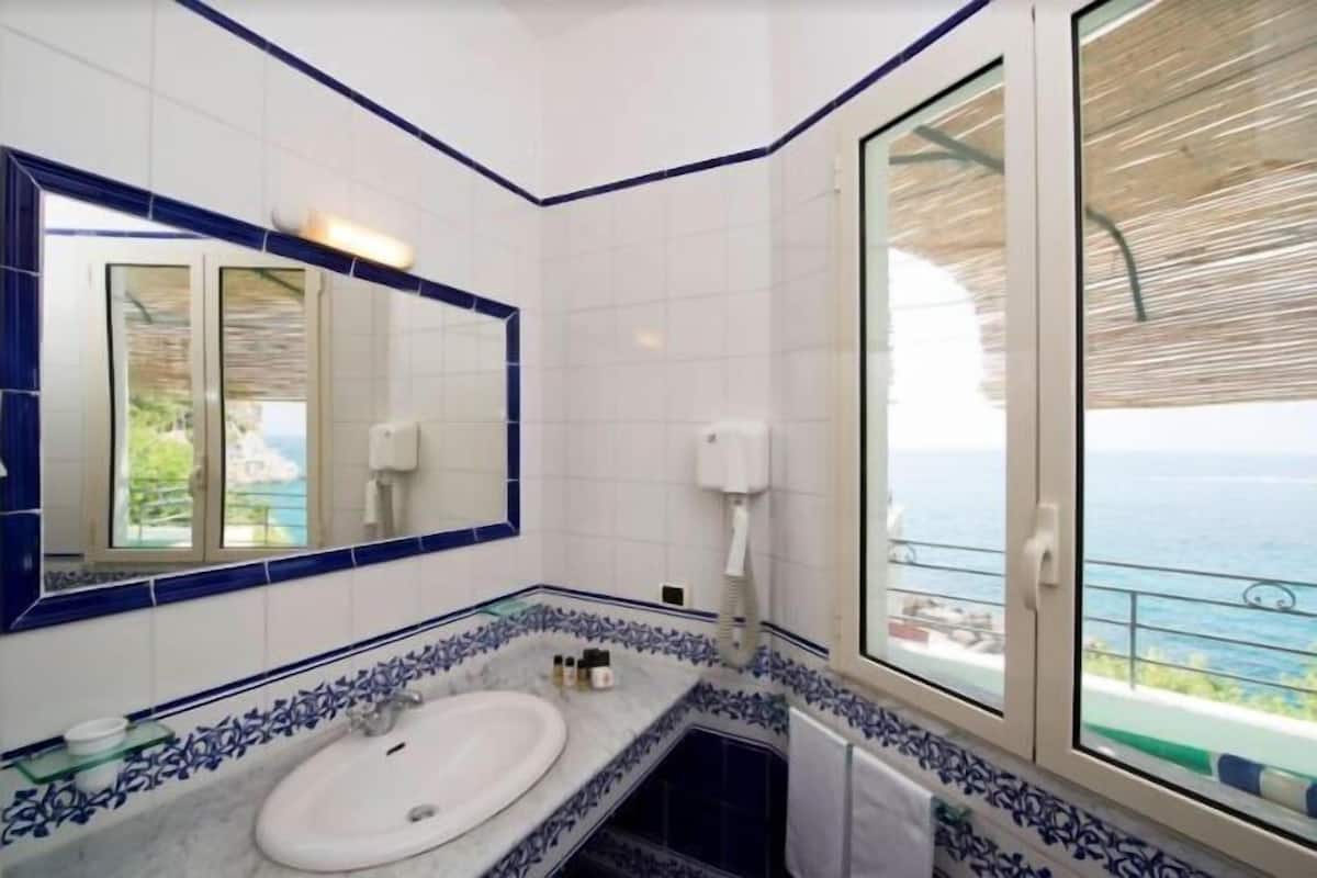 Free toiletries, hair dryer, slippers, bidet