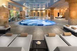 Turkish bath/hammam, body treatments, hydrotherapy, body wraps