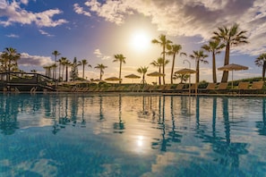 Indoor pool, outdoor pool