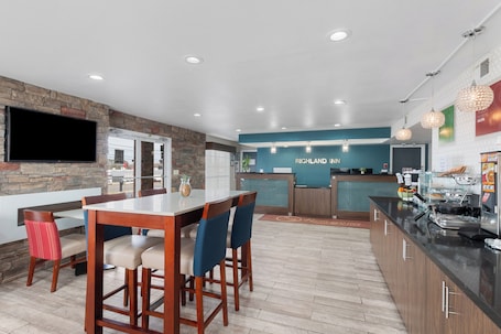 Free daily full breakfast