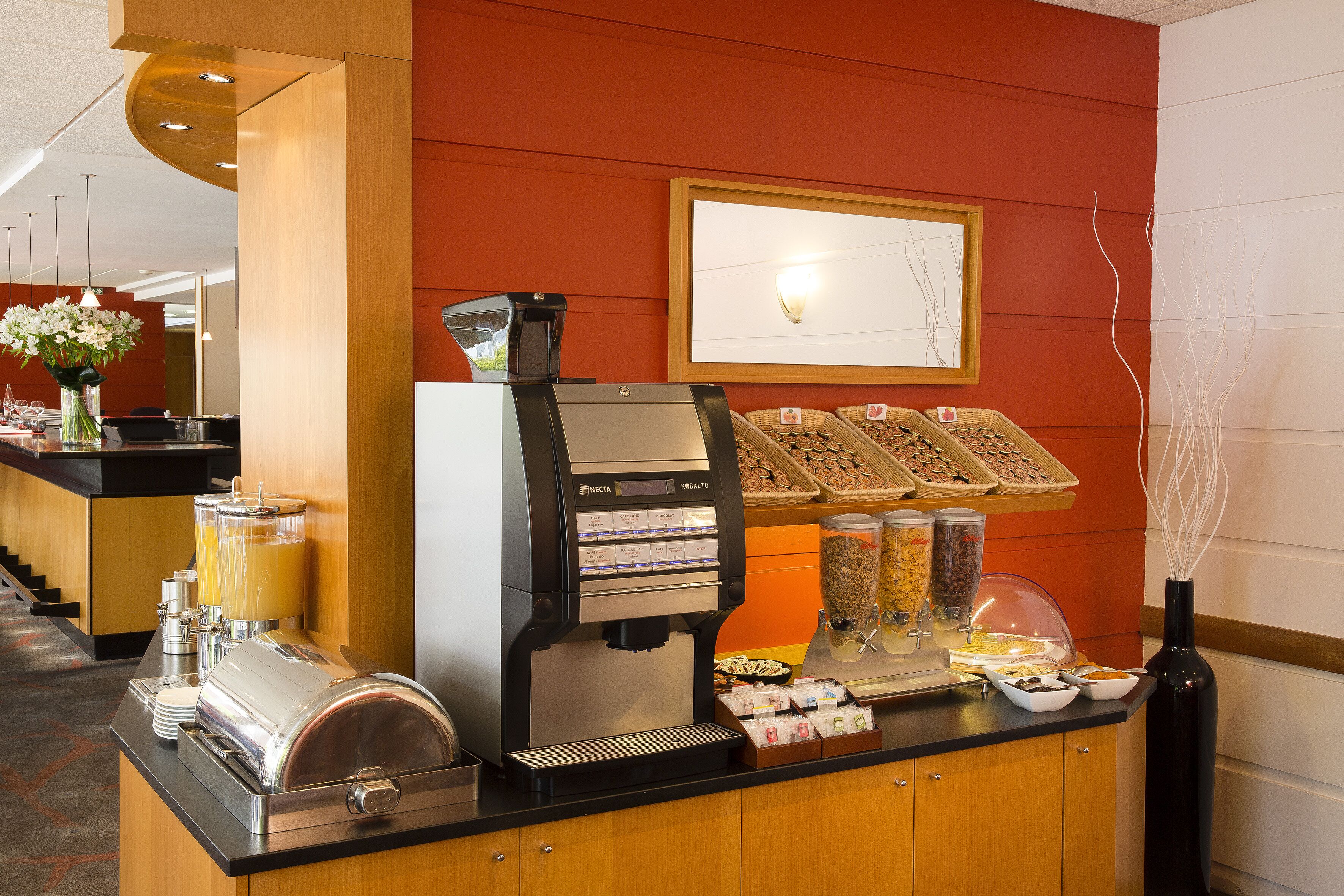daily buffet breakfast (eur 16 per person)