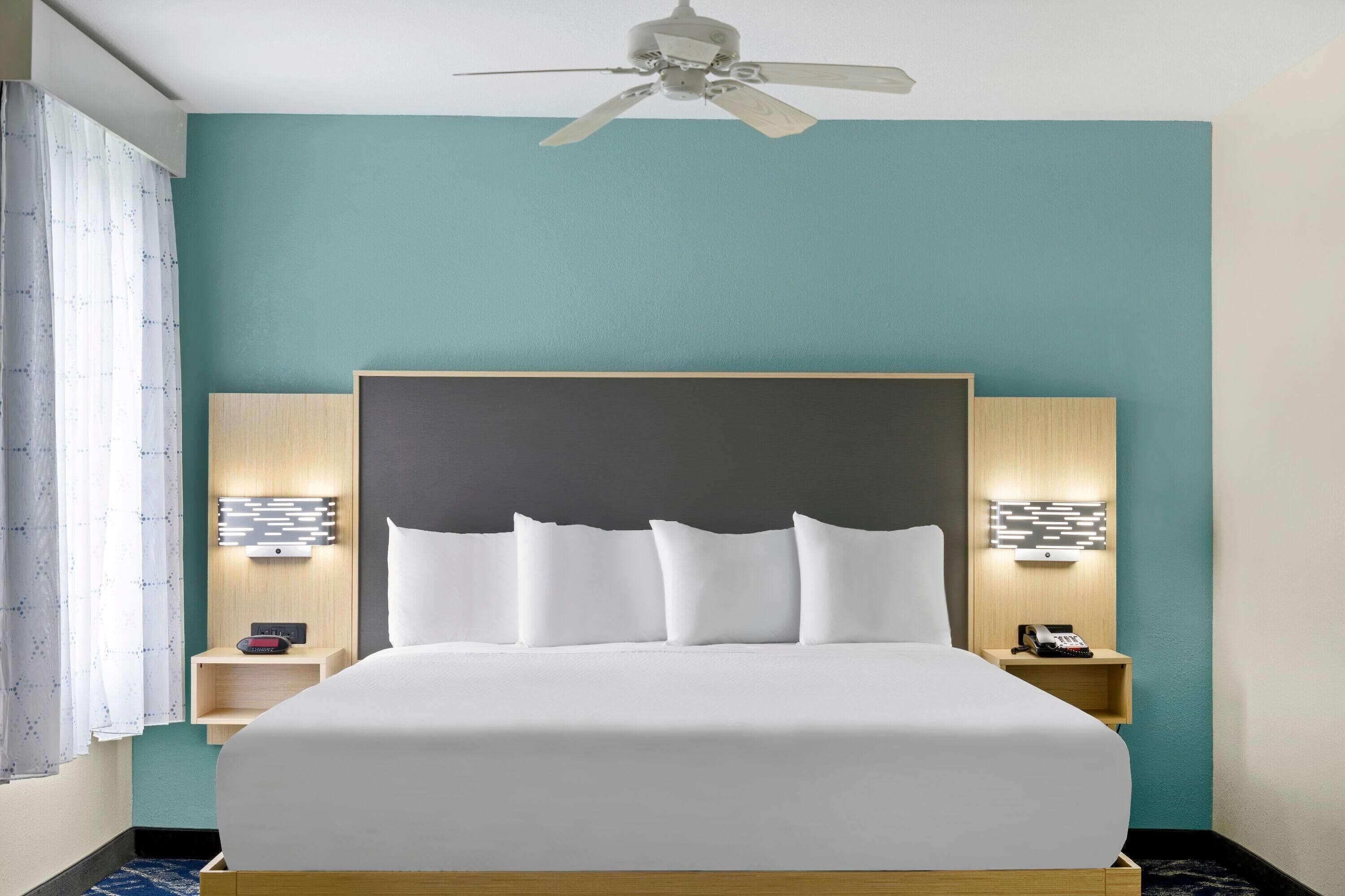 suite, 1 king bed, non smoking | premium bedding, down duvets, desk, blackout curtains