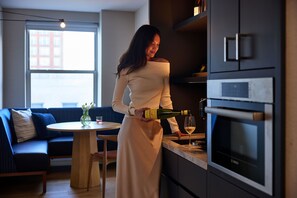 特色套房 | 埃及棉床单、高档床上用品、羽绒被、加厚床垫