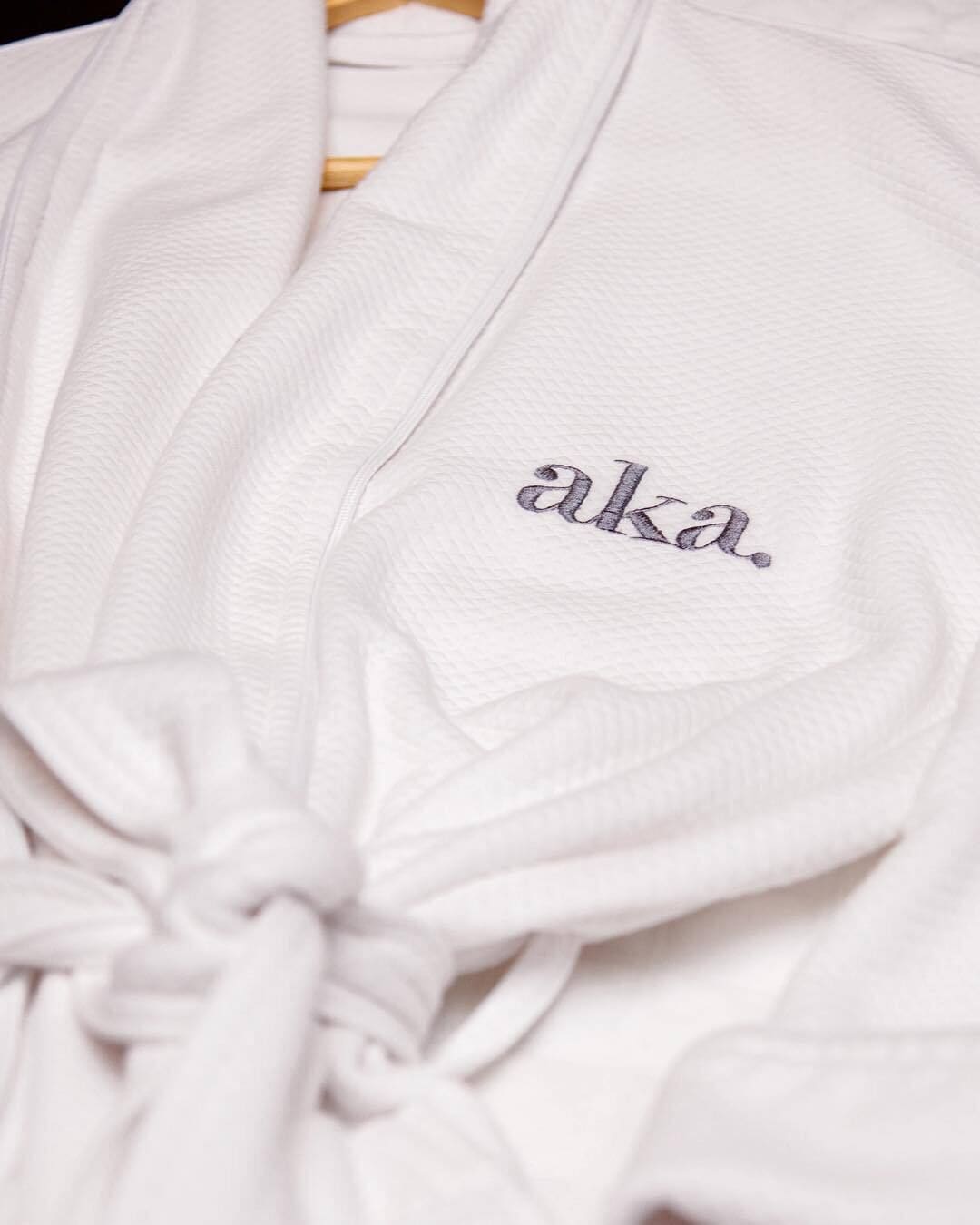 1 bedroom, egyptian cotton sheets, premium bedding, down duvets