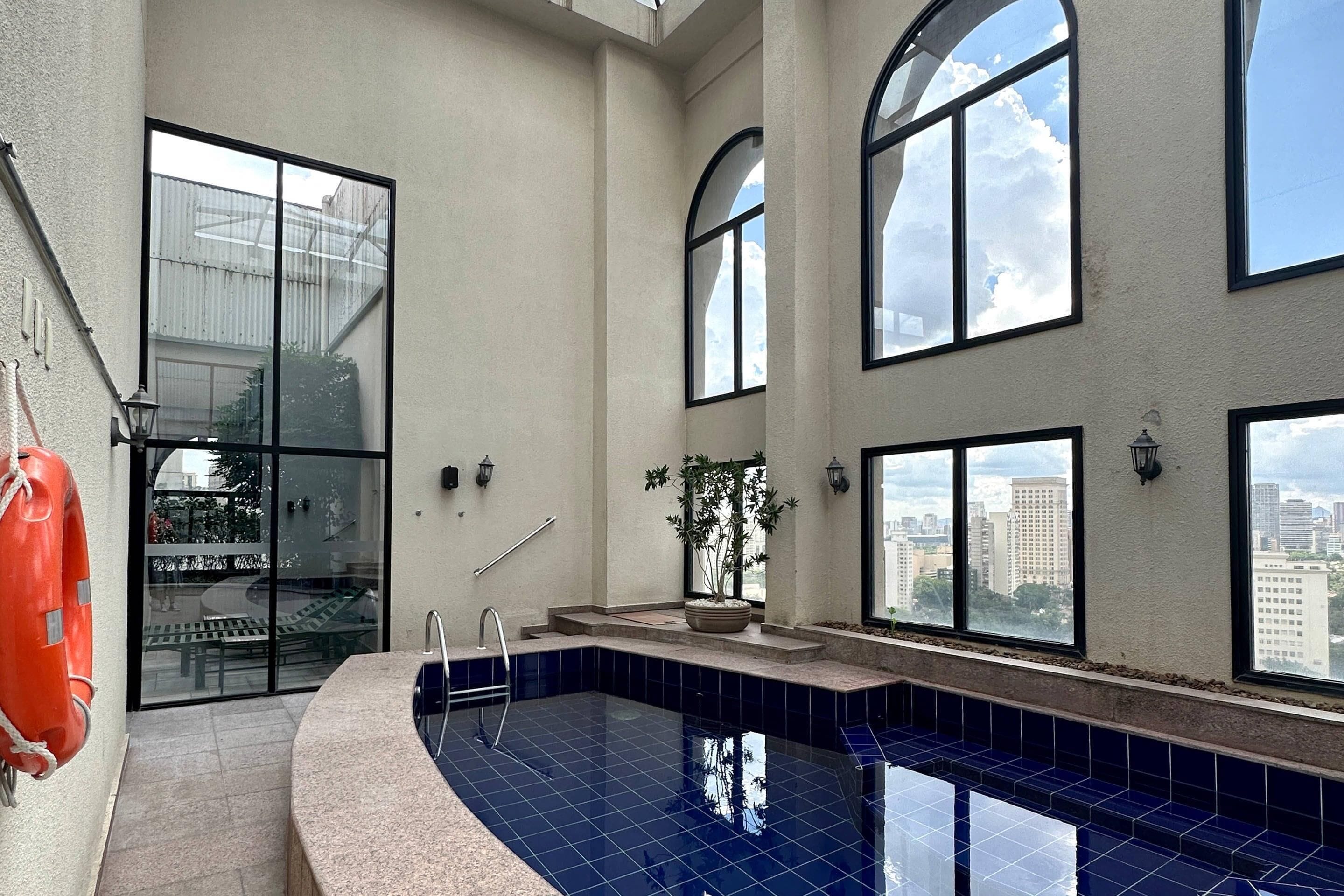 Outdoor pool, pool loungers