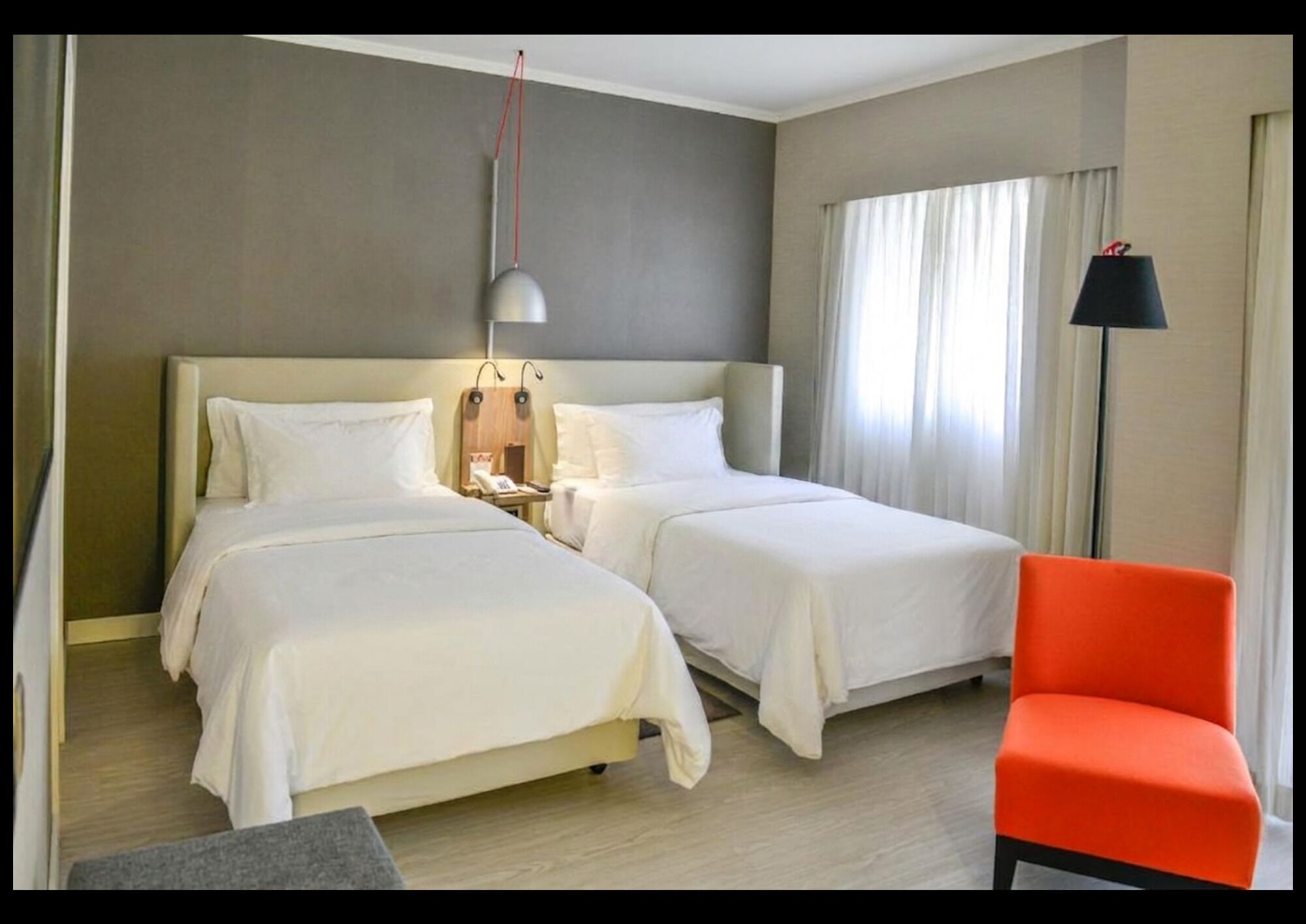 Deluxe Twin Room, 2 Twin Beds | Hypo-allergenic bedding, minibar, in-room safe, individually decorated