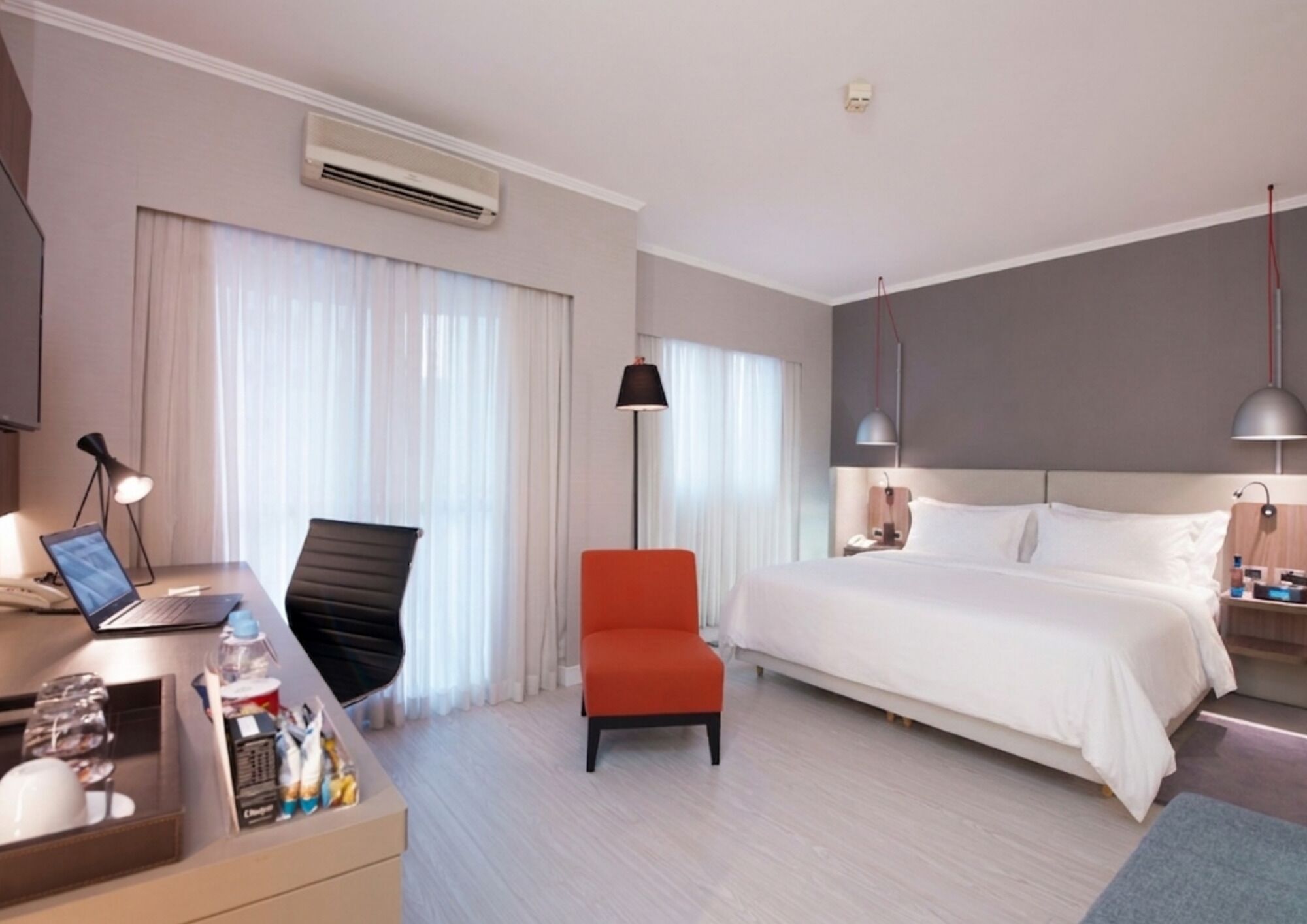Deluxe Double Room, 1 Queen Bed | Hypo-allergenic bedding, minibar, in-room safe, individually decorated