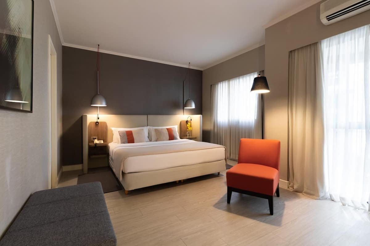 1 dormitorio, ropa de cama hipoalergénica, minibar y caja fuerte