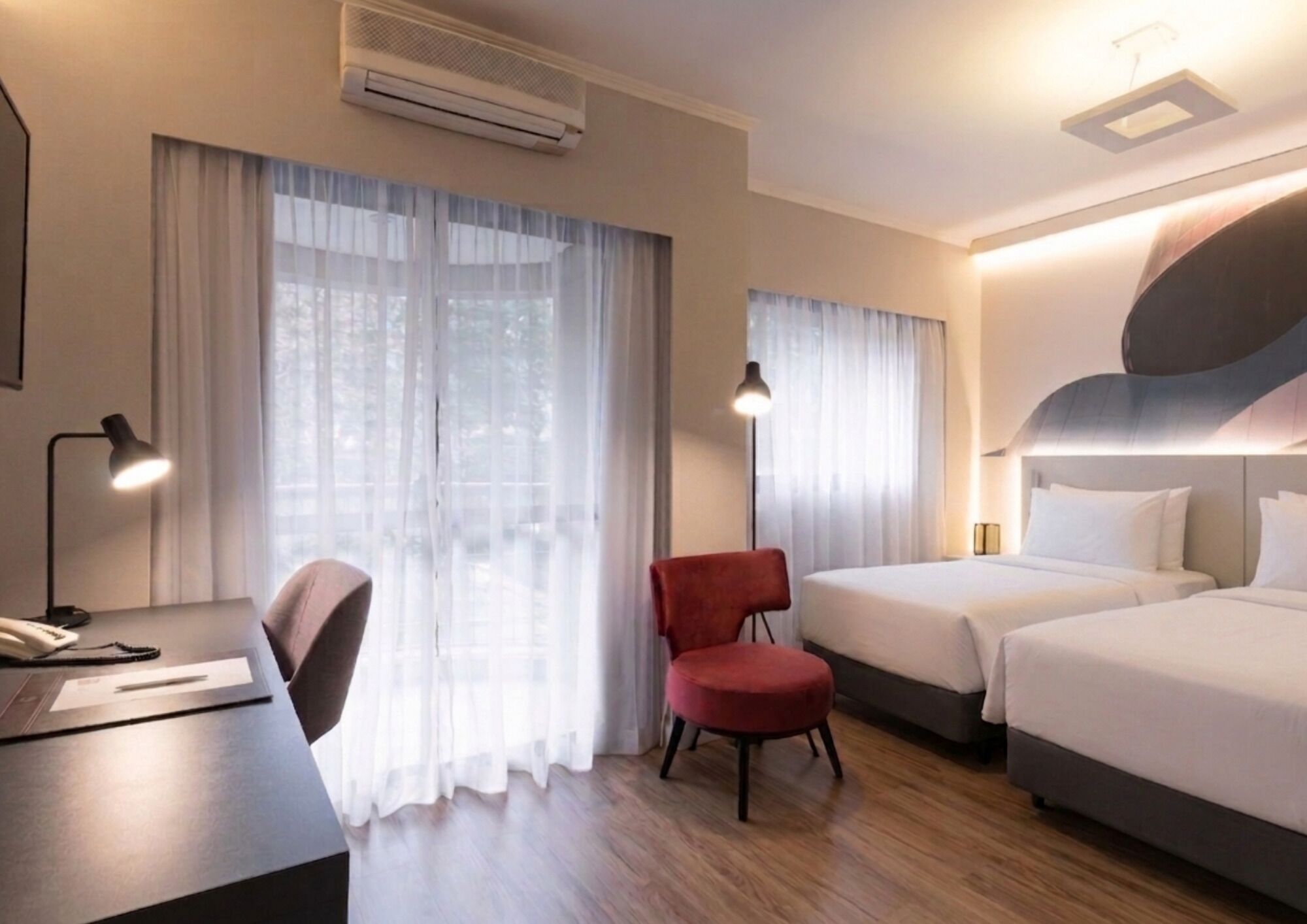 Superior Twin Room | Hypo-allergenic bedding, minibar, in-room safe, individually decorated