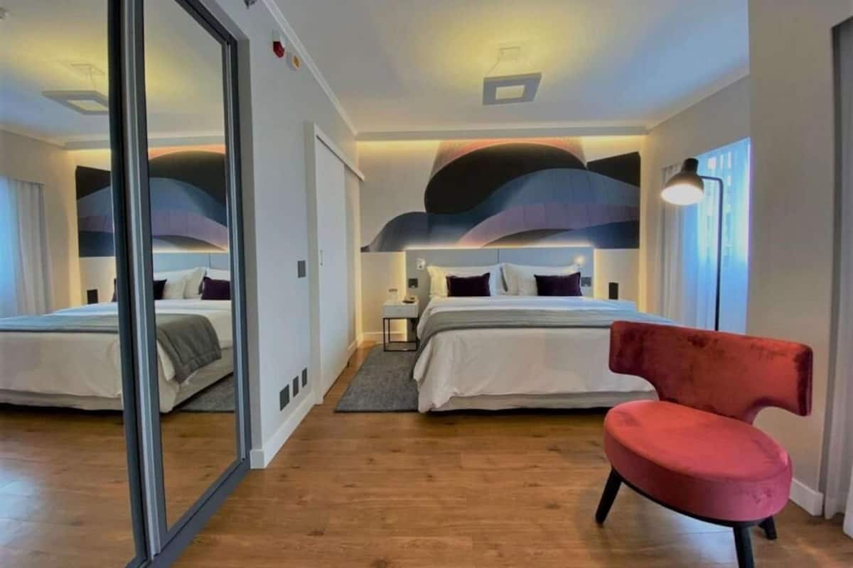 Hypo-allergenic bedding, minibar, in-room safe, individually decorated
