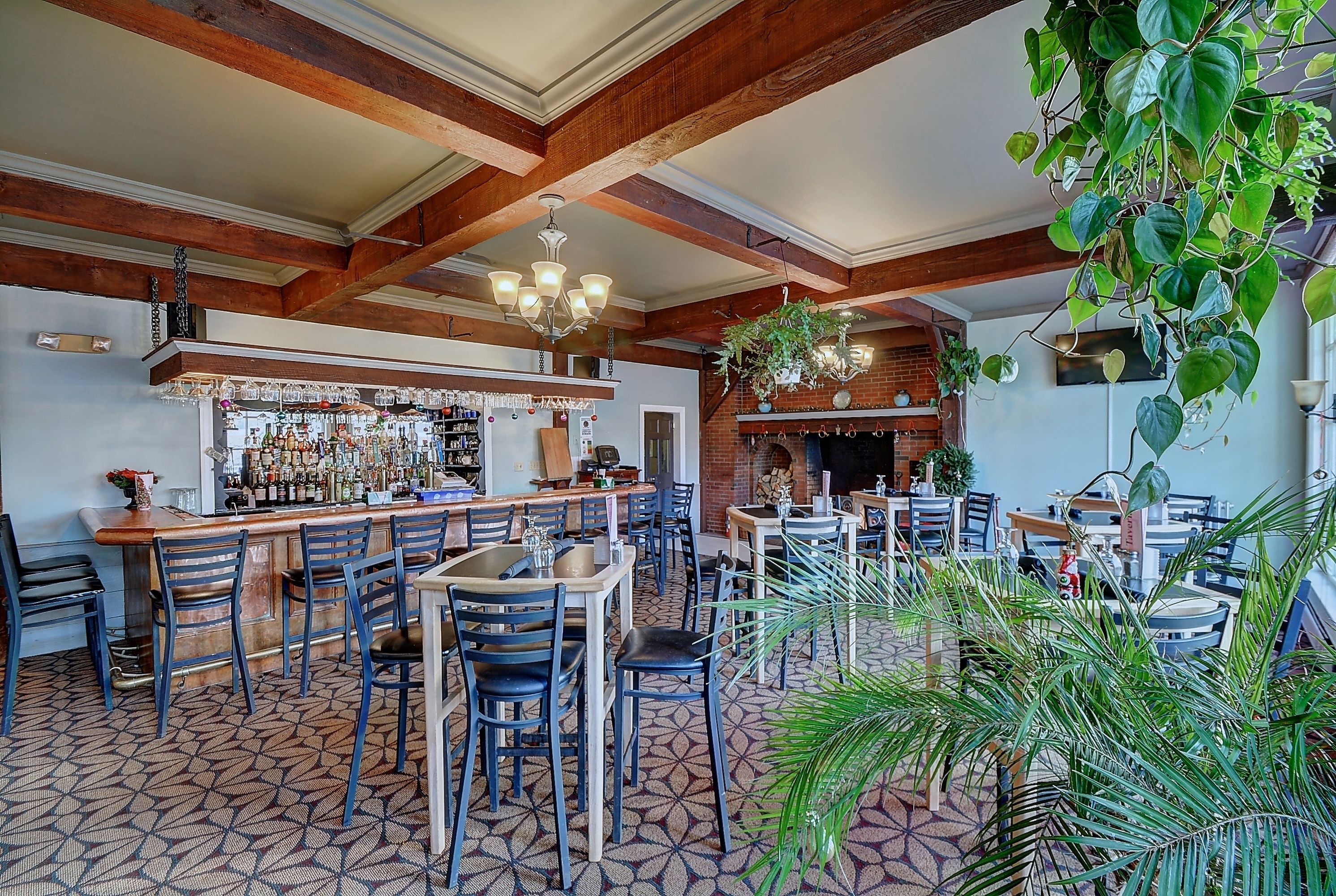 Serveert lunch en diner, Amerikaanse gerechten