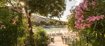 Hôtel Résidence Pierre & Vacances Les Restanques du Golfe de Saint-Tropez