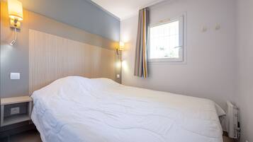 LÀgenhet - 1 sovrum - terrass - havsutsikt | 1 sovrum, strykjÀrn/strykbrÀda, barnsÀngar och gratis wi-fi