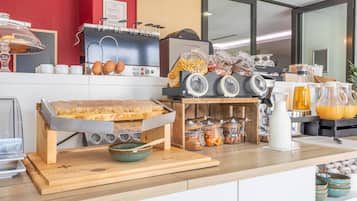 Daily buffet breakfast (EUR 12.90 per person)