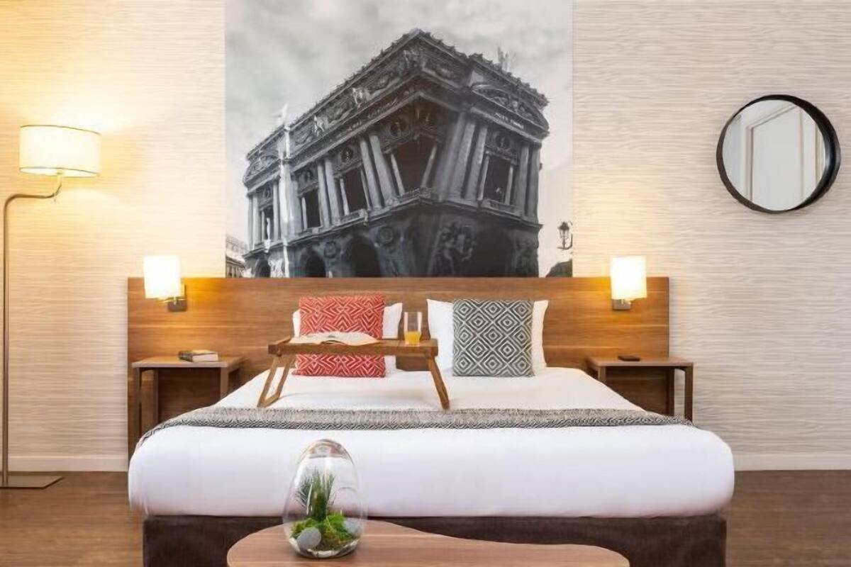 Caja fuerte, sistema de insonorización, wifi gratis y ropa de cama