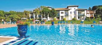 皮埃爾假日酒店