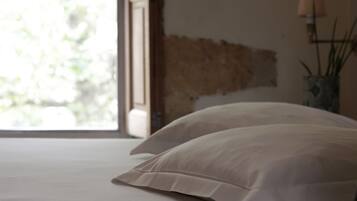 Literie de qualité supérieure, coffres-forts dans les chambres