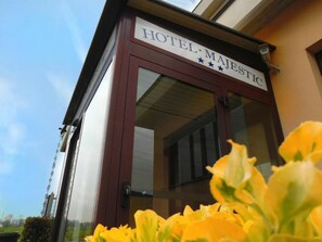 Exterior - Hotel Majestic (San Giuliano Milanese)